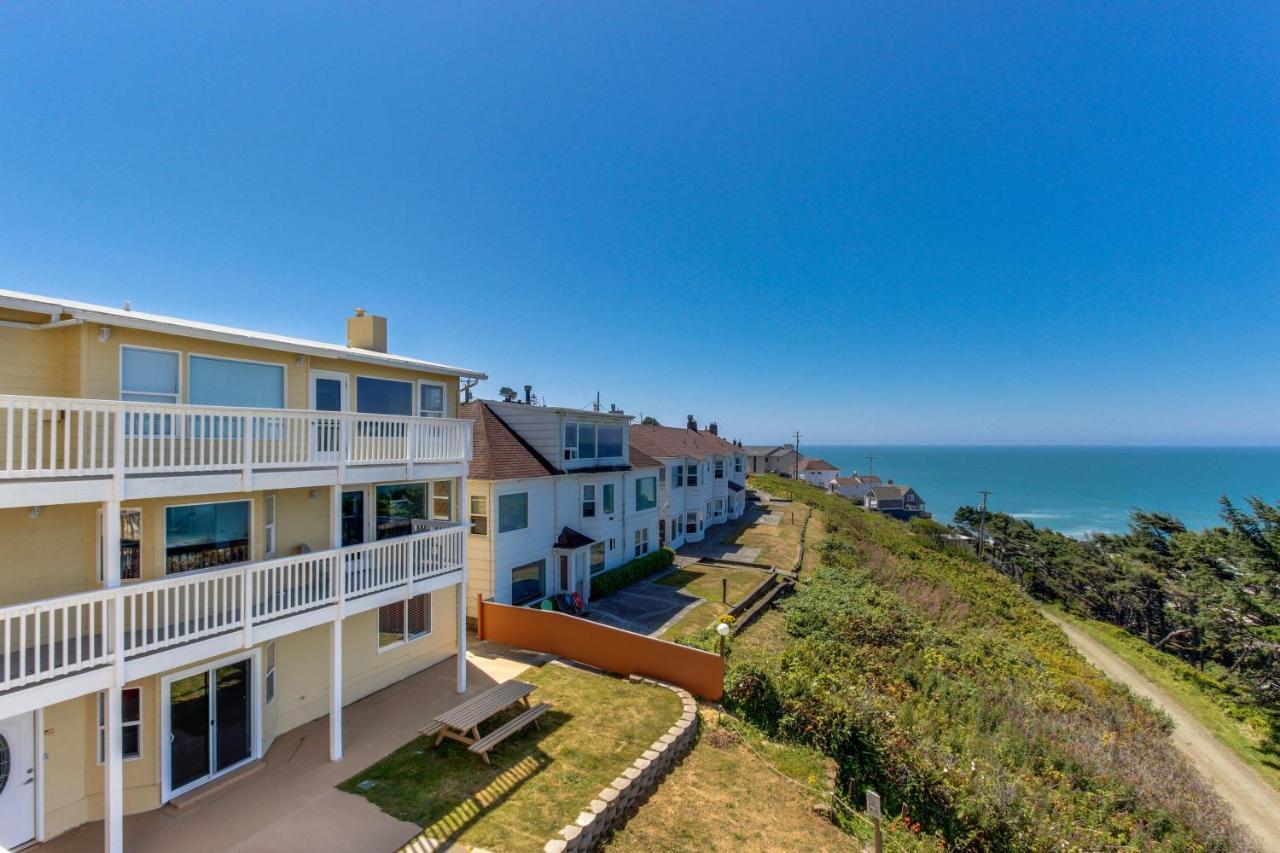 Sandstone Point Hotel Lincoln City Esterno foto